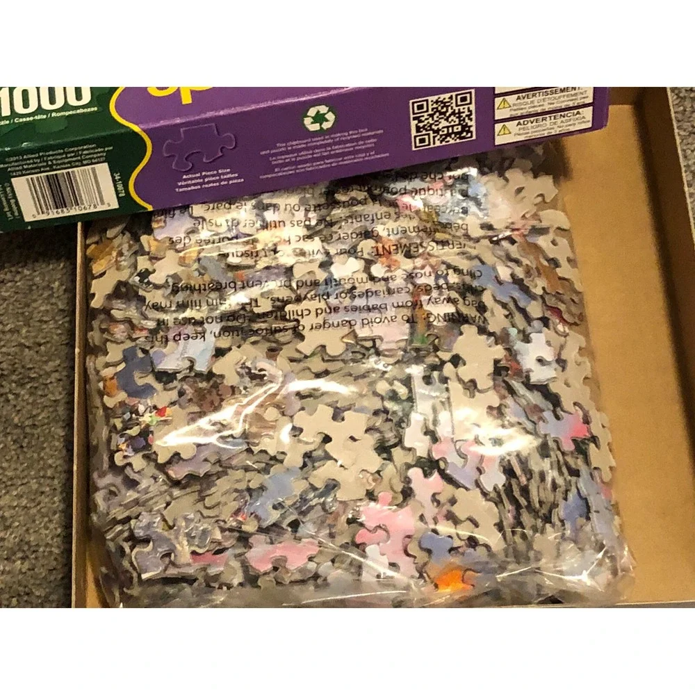 Springbok Puzzle - NEW - Heaven On Earth -  Snow - Town- 1000 pieces - Complete